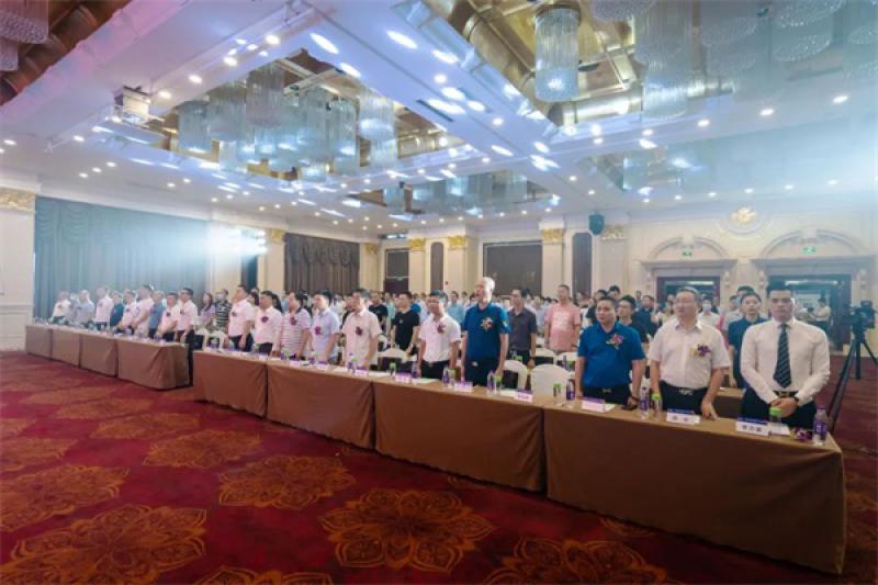 新標(biāo)家居董事長(zhǎng)黃東江受邀參加2020中國(guó)門窗新技術(shù)高峰論壇