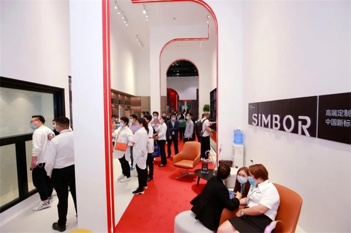 新標(biāo)家居全新一體化高端展館，獨樹一幟，閃耀全場！(圖3)