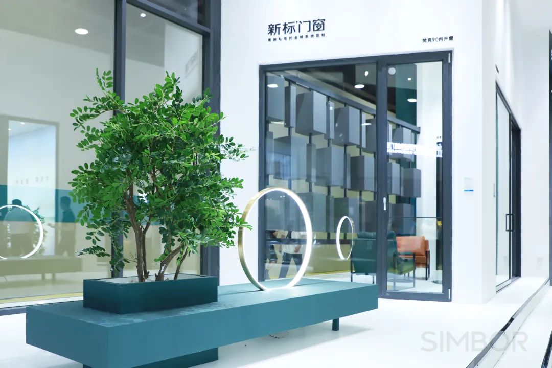 定制整年|新標(biāo)門窗x第十一屆廣州定制家居展圓滿收官！(圖1)